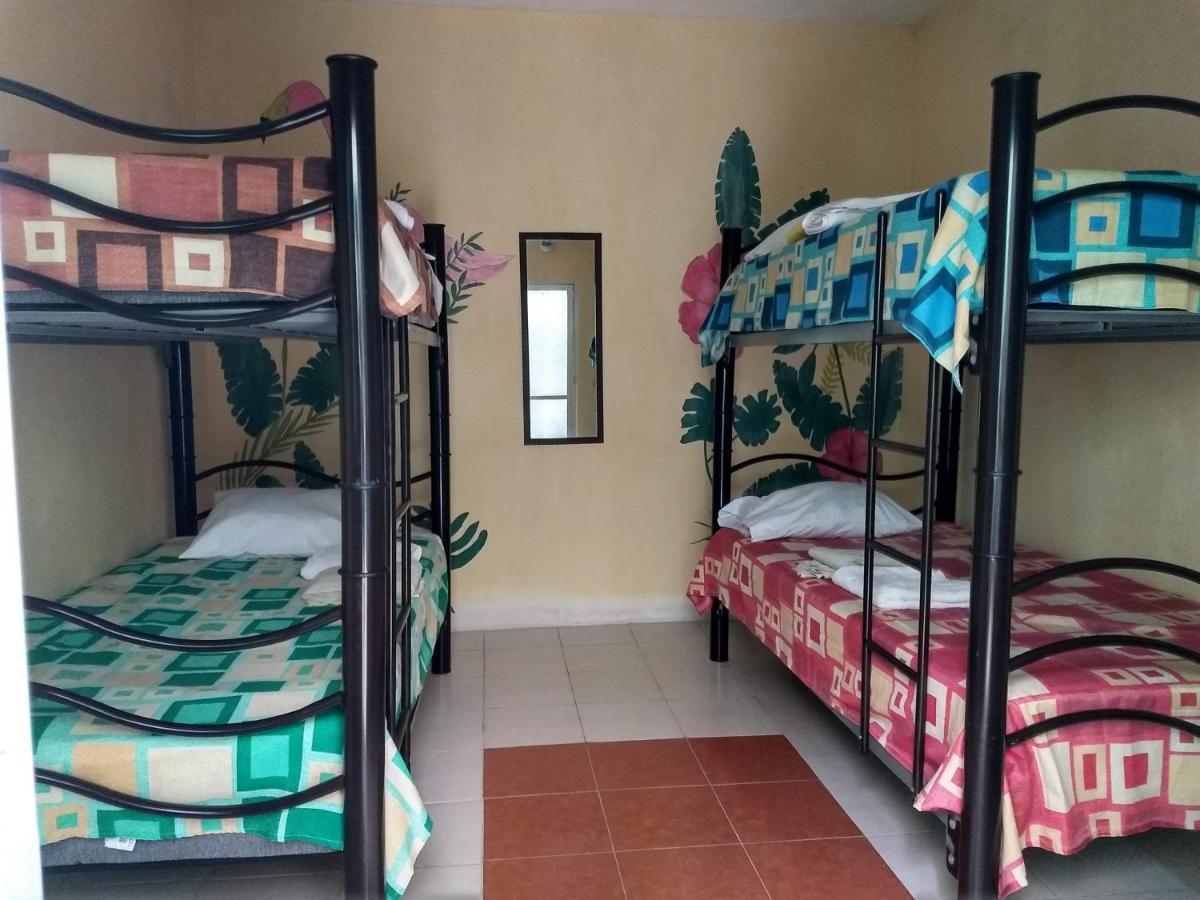 Hostel Aabilo'Ob Progreso  Buitenkant foto
